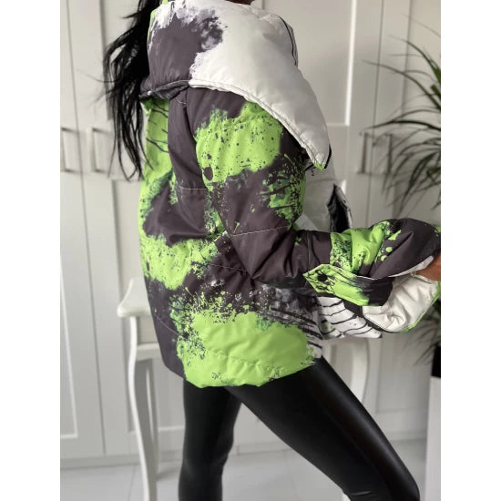 Womans Bell jacket Splash By ToroModa  https://www.toromoda.com/products/womans-bell-jacket-splash  Short jacket with bell cut, two active pockets,high collar without hood, asymmetrical zip fastening. Material sushlyak, silicone wool