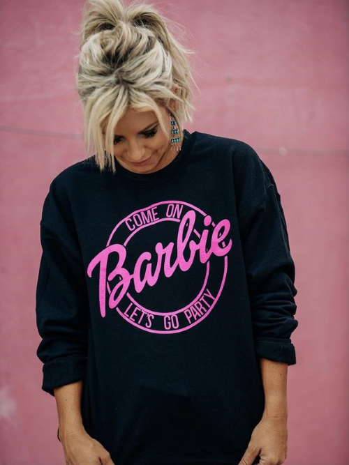 Women's blouse Barbie Let’s Go Party - ToroModa  https://www.toromoda.com/products/womens-blouse-barbie-let-s-go-party  The blouse is designed for winter with 100% cotton fabric for maximum warmth and comfort. Its round neckline and loose fit create a flattering silhouette...