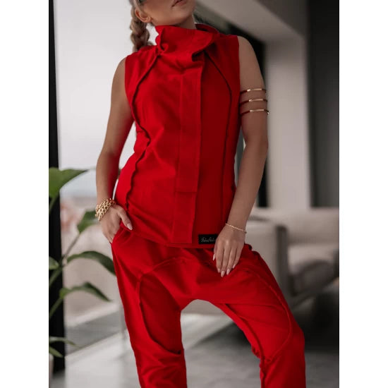 Woman set Love Me In Red by ToroModa  https://www.toromoda.com/products/woman-set-love-me-in-red  Set of high collar tank and pants with cuffs, two side pockets, elastic waist.Effective sewing with external seams.Fabric: 95% cotton, 5% elastane