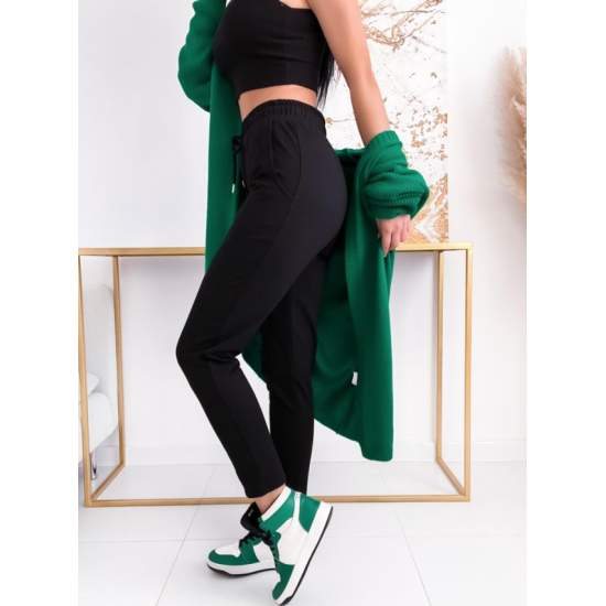 Women's Jogger with buttons in black  https://www.toromoda.com/products/womens-jogger-with-buttons  Women's trousers with spectacular buttons and side pockets. Elastic waist and active ties. Fabric: cotton with elastane Origin: Bulgaria