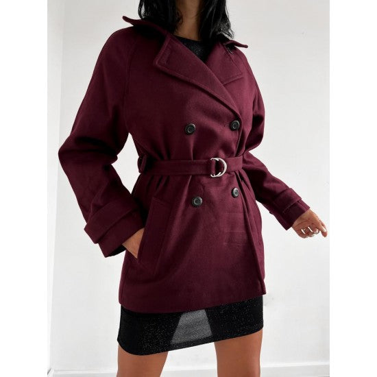 Soft lined coat in bordeaux with side gussets  https://www.toromoda.com/products/women's-soft-lined-coat-in-bordeaux  Lovely coat with double breasted button fastening, belted waist, two side gussets. Material: artificial suede Lining: Lining Origin: Bulgaria ToroModa Color: bordeaux