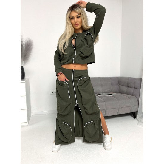 Avant-garde jacket and skirt set in oil green  https://www.toromoda.com/products/avant-garde-jacket-and-skirt-set-in-oil-green  A unique two-piece set: jacket with a pop collar, zip fastening, large pockets long skirt with elastic waist, full length active zip, large zipped pockets