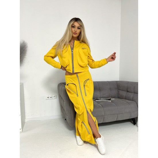 Avant-garde jacket and skirt set in yellow  https://www.toromoda.com/products/womens-jacket-and-skirt-set-in-yellow  A unique two-piece set: jacket with a pop collar, zip fastening, large pockets long skirt with elastic waist, full length active zip, large zipped pockets