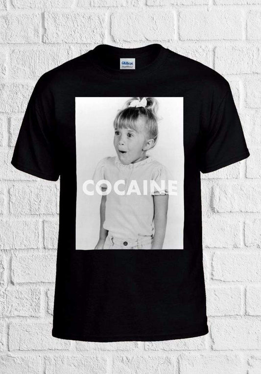 Men's T-Shirt Cocaine 2 - ToroModa.  https://www.toromoda.com/products/mens-t-shirt-cocaine-2  Men's t-shirt with a round neckline and a loose fit. The material of the T-shirt is extremely soft and provides maximum comfort during summer days.100% cotton